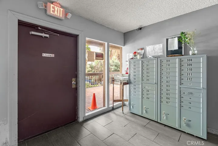 1825 N Gramercy Place, Los Angeles, California 90028