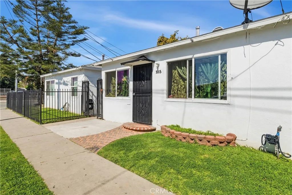 920 S Willowbrook
