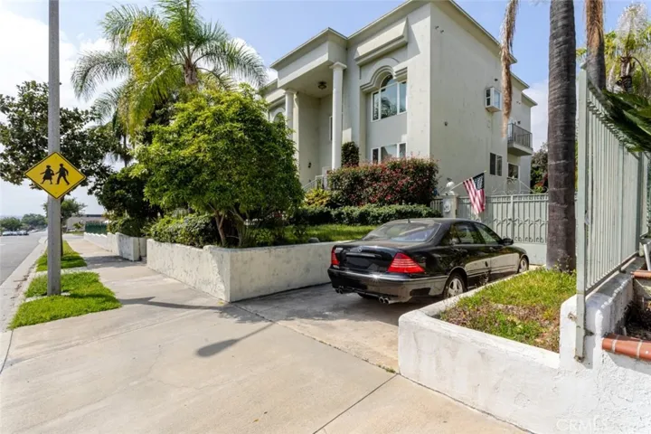 605 N 18th Street, Montebello, California 90640 — photo 4