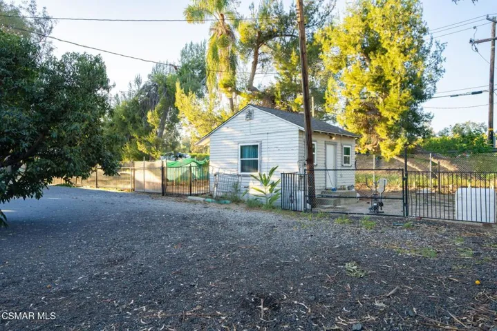 17-web-or-mls-_CK11922