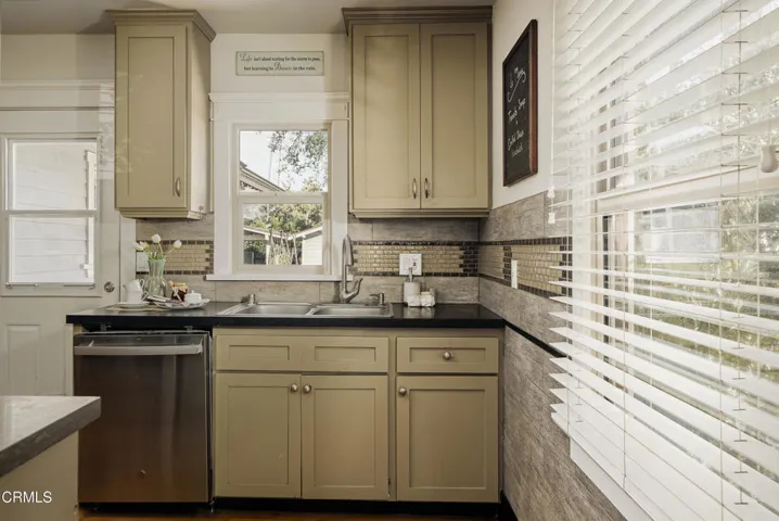 1892-N-Marengo-Pasadena-Craftsman-Robbyn