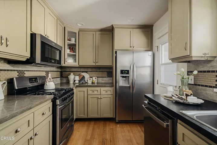 1892-N-Marengo-Pasadena-Craftsman-Robbyn