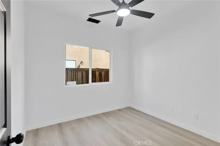 1 Bedroom downstairs