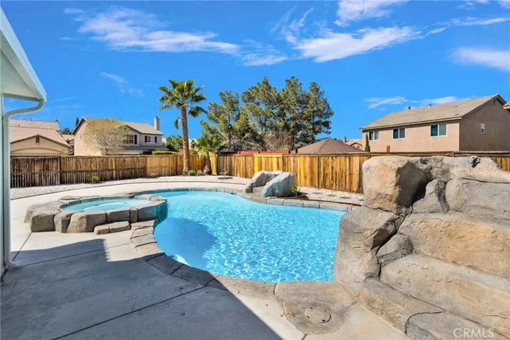 13970 Doria, Victorville, California 92394