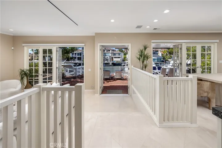 736 Harbor Island Drive, Newport Beach, California 92660