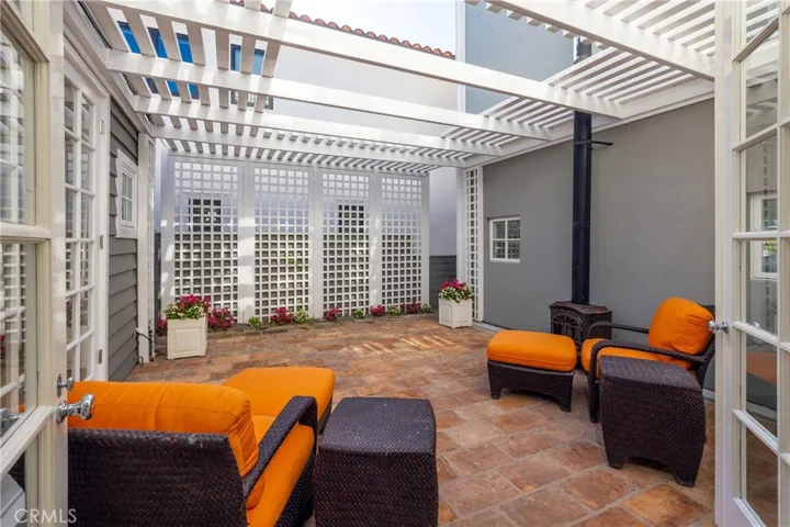 736 Harbor Island Drive, Newport Beach, California 92660