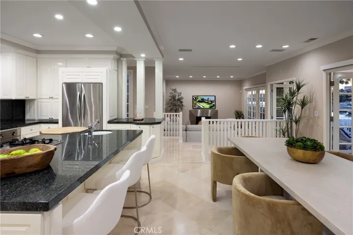 736 Harbor Island Drive, Newport Beach, California 92660