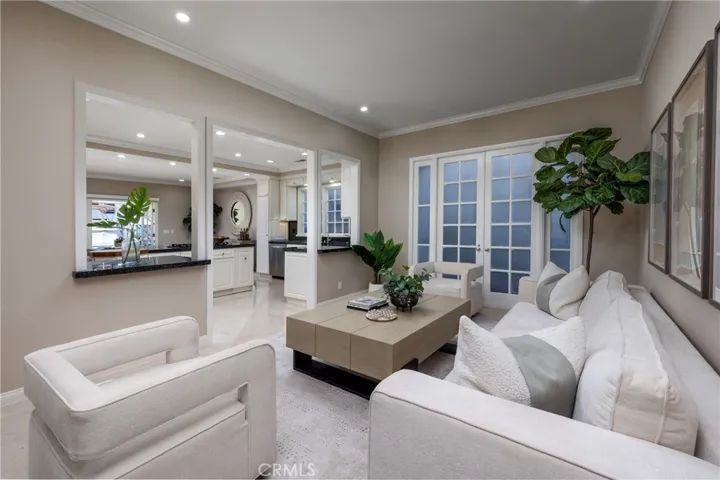 736 Harbor Island Drive, Newport Beach, California 92660