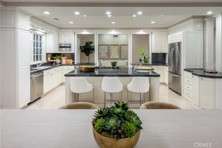 736 Harbor Island Drive, Newport Beach, California 92660