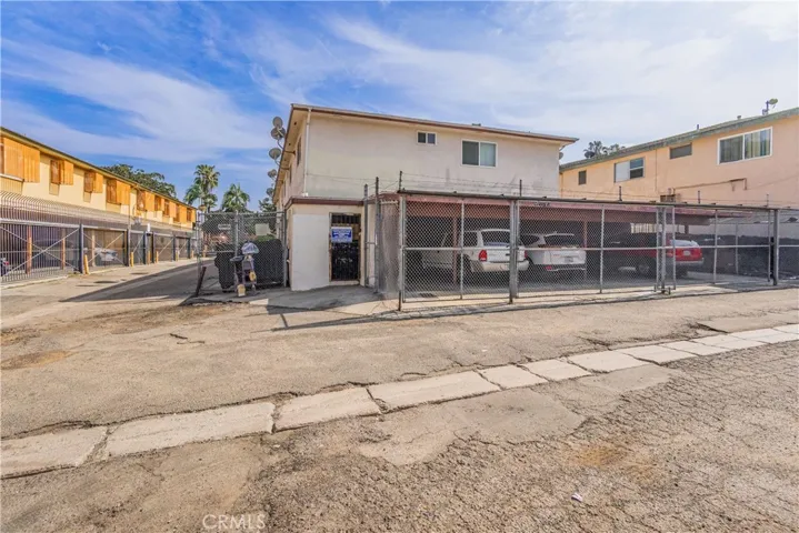4017 Gelber Place, Los Angeles, California 90008