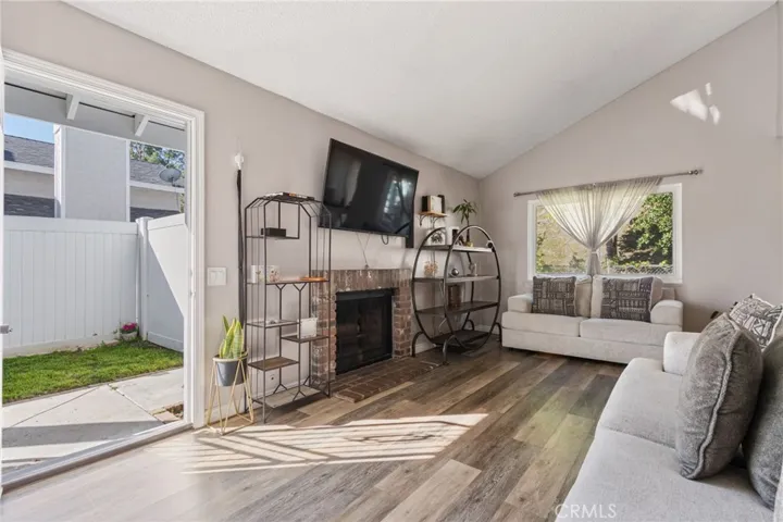 front door to livingroom