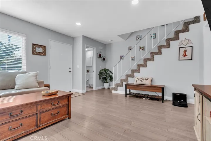15251 Leffingwell 8, Whittier, California 90604