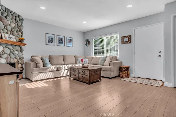 15251 Leffingwell 8, Whittier, California 90604