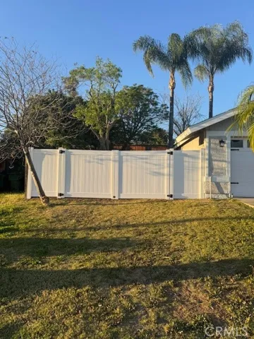RV Parking behind new Vinyl Gate