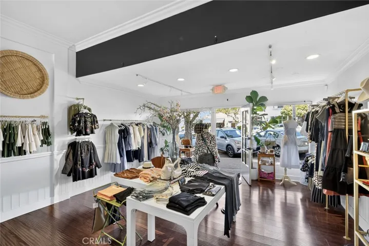 Retail Space 1