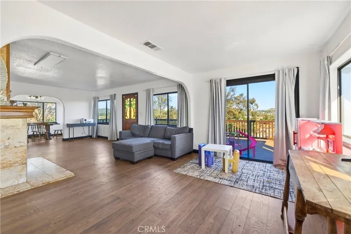 5641 Rutile, Jurupa Valley, California 92509