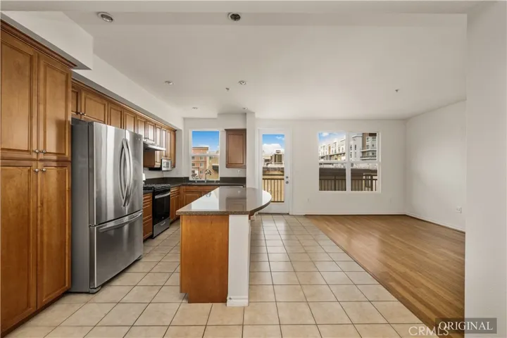 85 E Commonwealth Avenue 3d, Alhambra, California 91801