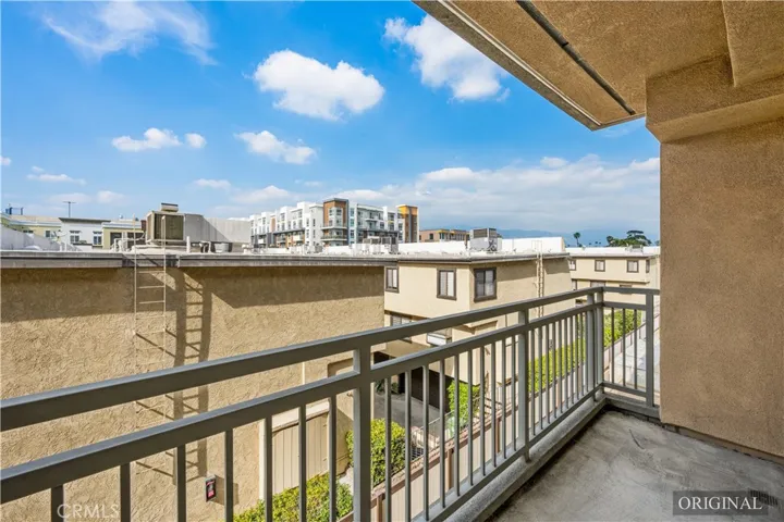 85 E Commonwealth Avenue 3d, Alhambra, California 91801