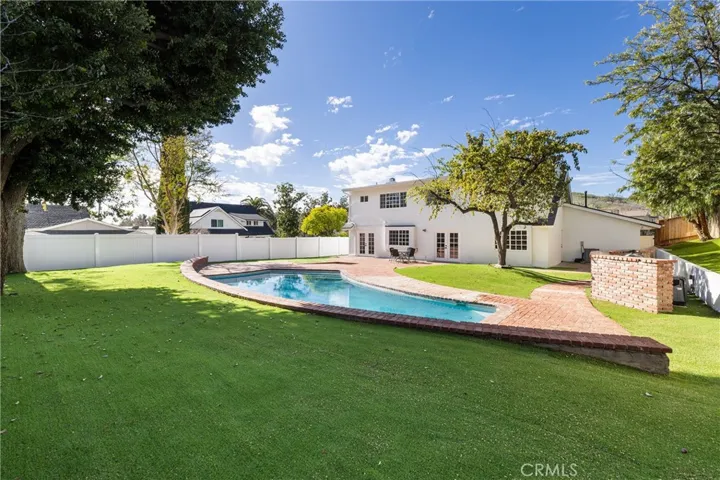 Expansive yard the options are endless