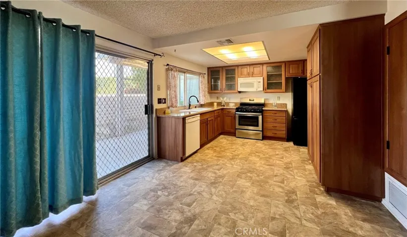 6624 Banyan Place, Riverside, California 92506