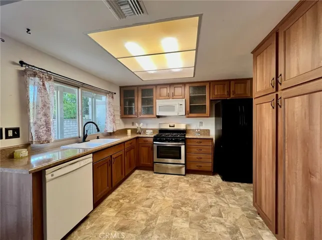6624 Banyan Place, Riverside, California 92506