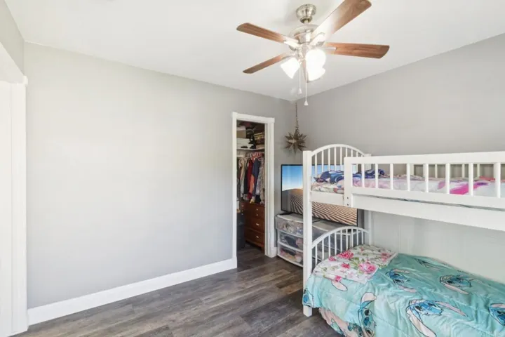 Bedroom Back