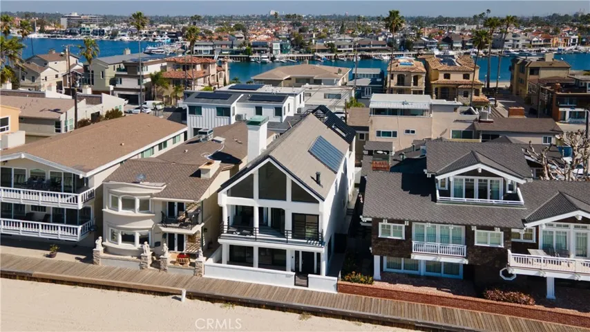 5537 E Seaside Walk, Long Beach, California 90803