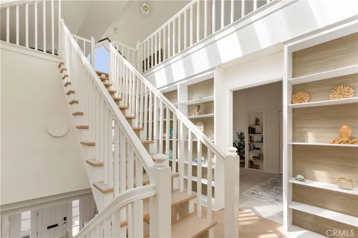 5537 E Seaside Walk, Long Beach, California 90803
