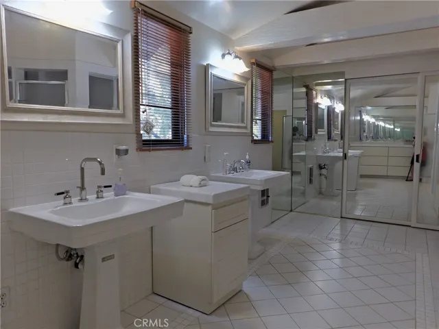 1455 Granada Avenue, San Marino, California 91108