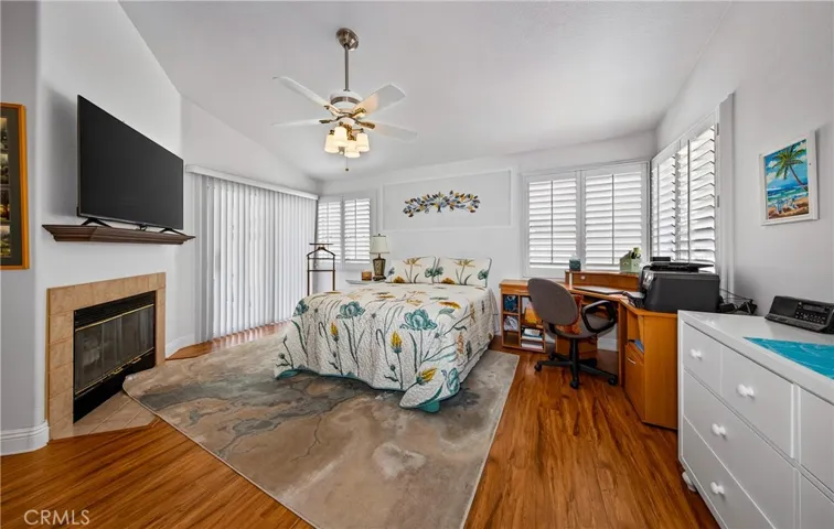 Main bedroom with gas fireplace