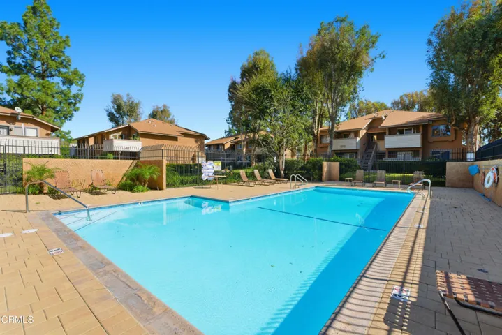 4561 Alamo St #F MLS-20