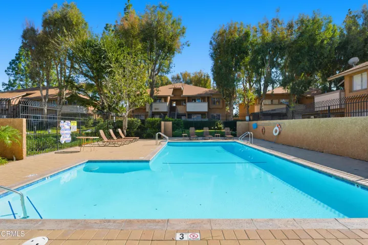 4561 Alamo St #F MLS-19