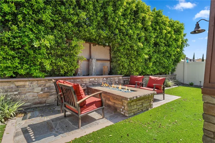Fire pit