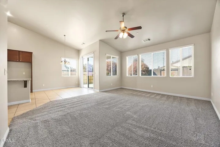 12-Illuminate Photography -  9014 Cadbur