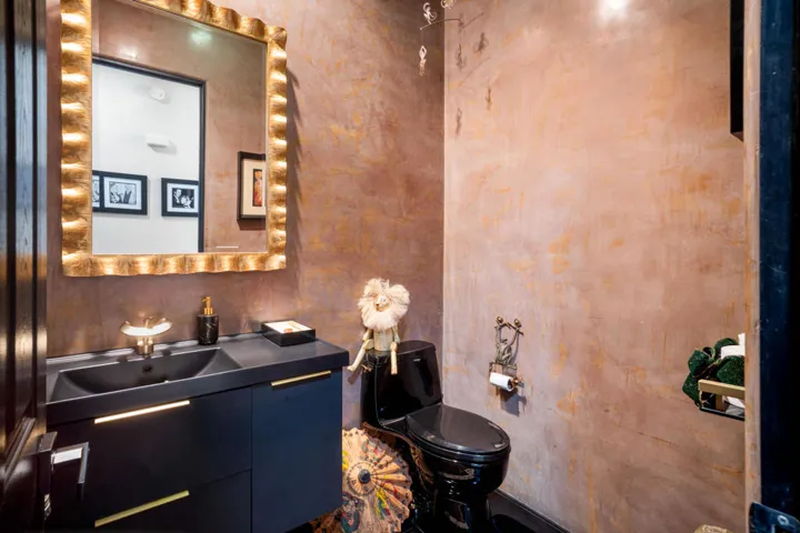 Powder Room
