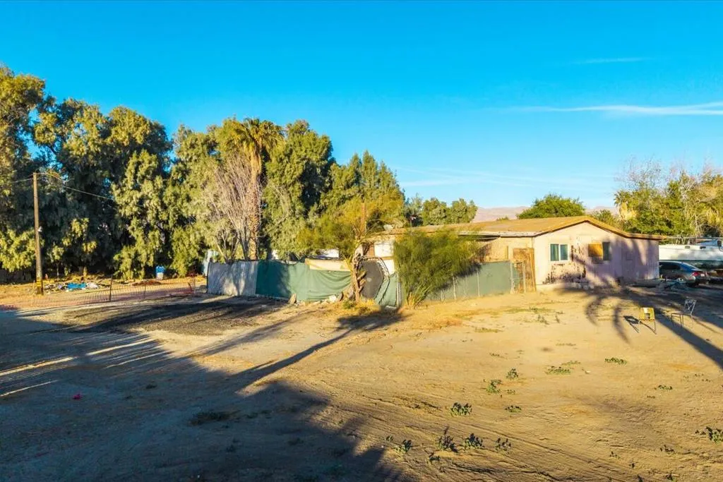 35-49300 Polk St (7)