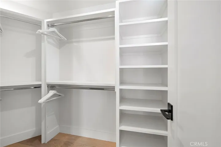 Walk in closet