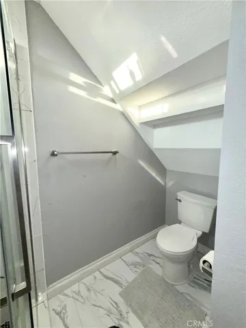 Guest house 3/4 bath