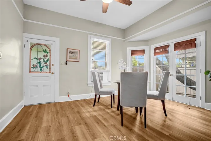 Front Unit Dining Area