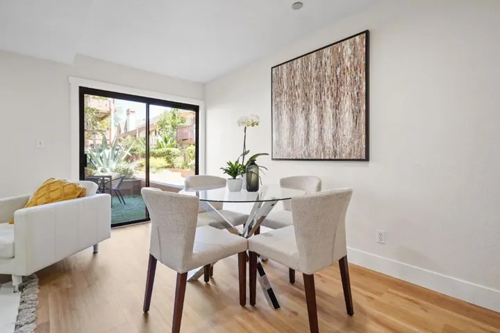 4159 El Camino Way B, Palo Alto, California 94306
