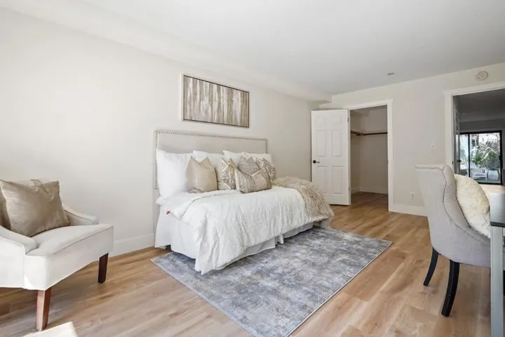 4159 El Camino Way B, Palo Alto, California 94306
