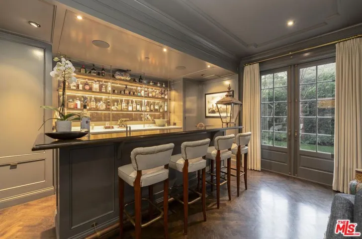 7171 Chelan Way, Los Angeles, California 90068