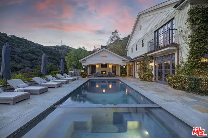 7171 Chelan Way, Los Angeles, California 90068