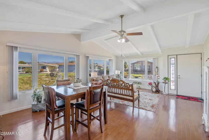 114 Poinsettia Gardens Dr-print-015-028-