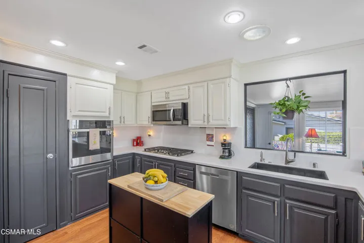 114 Poinsettia Gardens Dr-print-019-014-