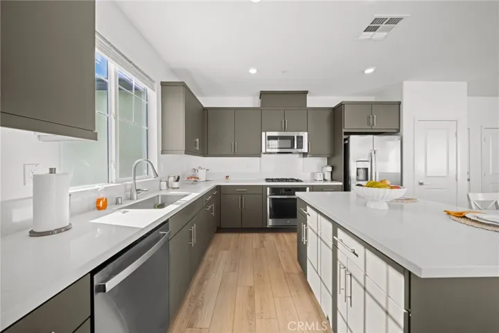 30830 White Pines Drive, Menifee, California 92584