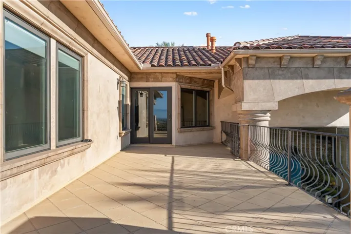 Expansive Outdoor Terrace with Stunning Views