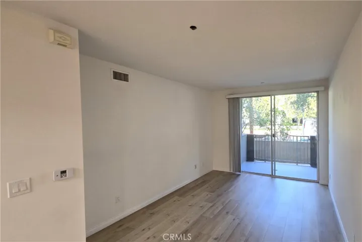 Living Rm