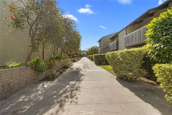 Landscaped walkways throughout the complex make for peaceful strolls