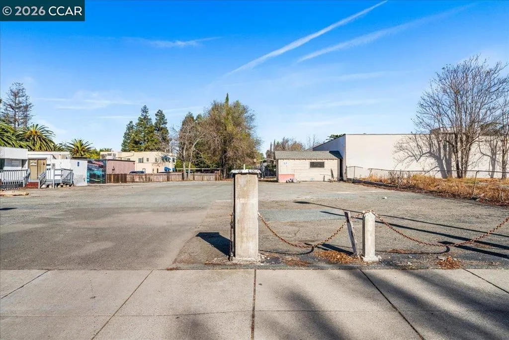 Salvio St, Concord, California 94520 — photo 4